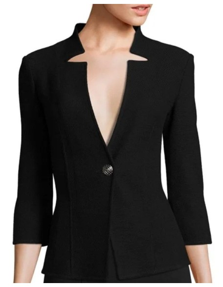 Yellowstone S04 Beth Dutton Black Notch Neck Jacket
